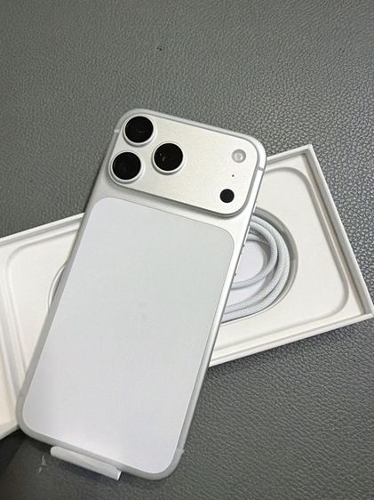 iPhone 17 pro max 256gb