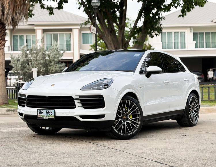รถ Porsche Cayenne 3.0 E-Hybrid Coupé 4WD สี ขาว