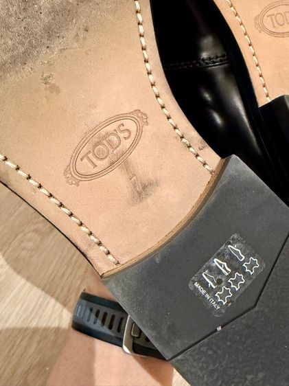 รองเท้า Tod’s รูปที่ 11