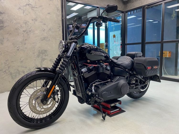 Harley-Davidson Street Bob (2020) รูปที่ 2