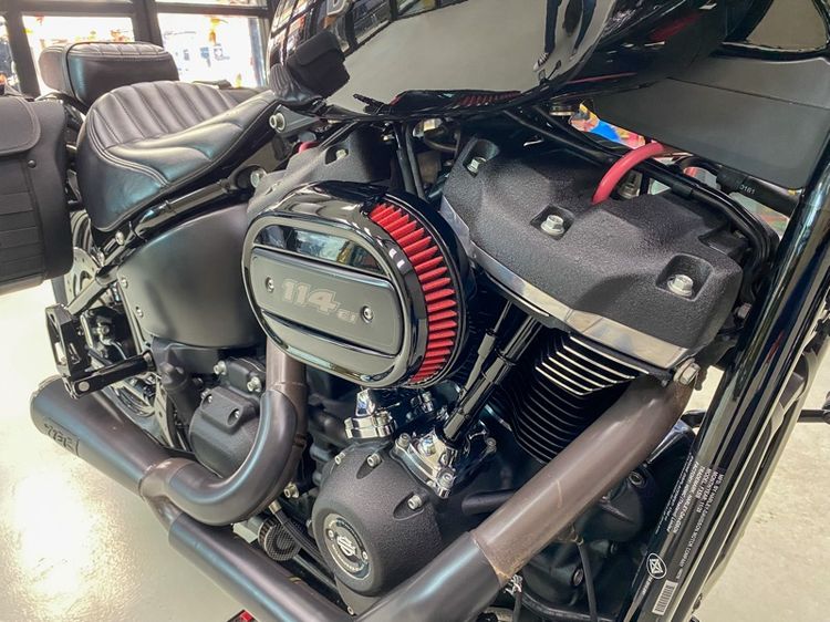Harley-Davidson Street Bob (2020) รูปที่ 10