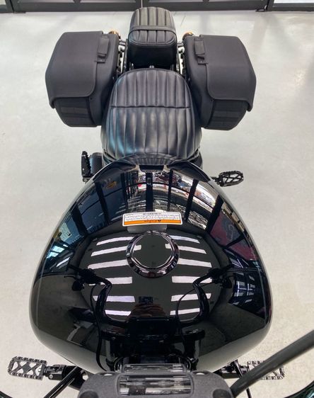Harley-Davidson Street Bob (2020) รูปที่ 17