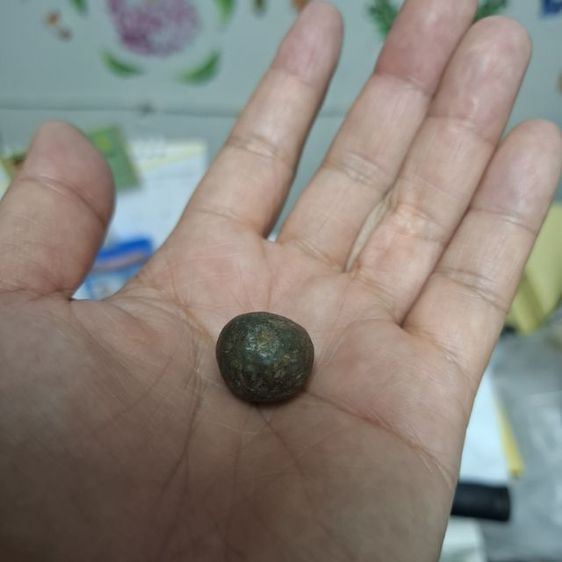 ลูกสะกดหลวงพ่อเนียม เนื้อชิน รูปที่ 7