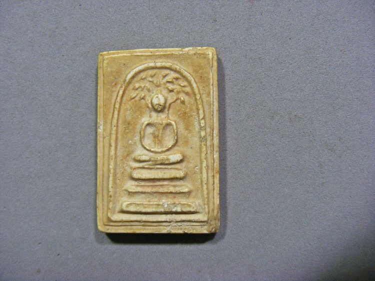 เนื้อผงน้ำมันเก่าๆ พระสมเด็จปรกโพธิ์หลังยันต์ รูปที่ 13