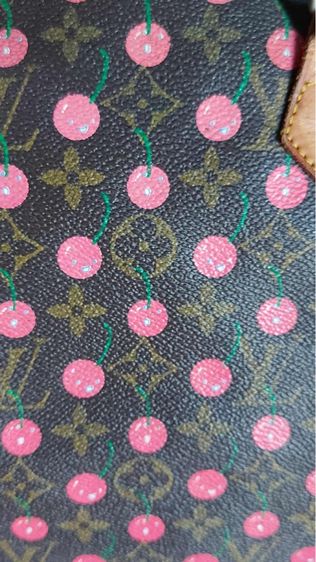 กระเป๋าถือหลุยส์หมอนลายเชอรี่ รูปที่ 11