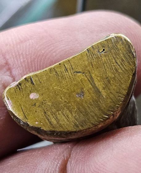 หล่อหลวงพ่อเงิน กรุวัดท่ามะไฟ พิมพ์กลาง  รูปที่ 7