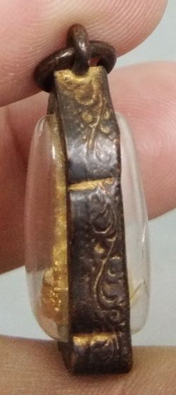 3068-รูปหล่อนางกวักเนื้อทองเหลือง เลี่ยมกรอบเก่า รูปที่ 8