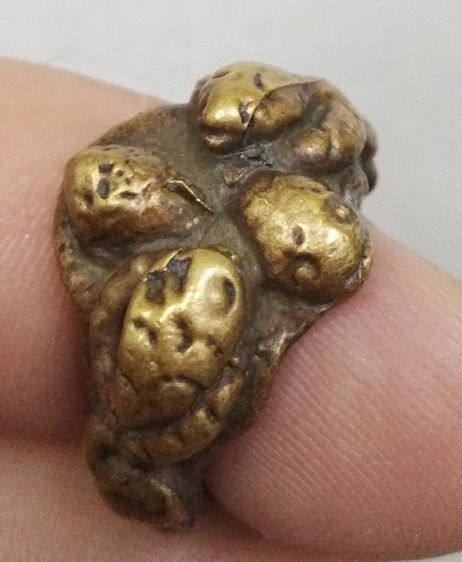 3070-แหวนนาคเกี้ยว เนื้อทองเหลืองหล่อ หลวงพ่ออิ่ม วัดหัวเขา ขนาดเส้นผ่าศูนย์กลางประมาณ 18 มม รูปที่ 5