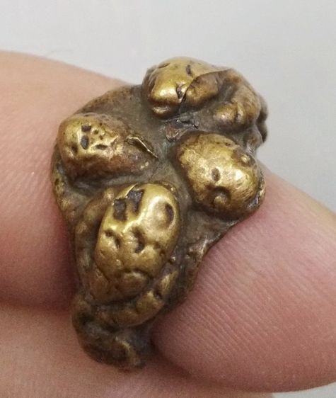 3070-แหวนนาคเกี้ยว เนื้อทองเหลืองหล่อ หลวงพ่ออิ่ม วัดหัวเขา ขนาดเส้นผ่าศูนย์กลางประมาณ 18 มม รูปที่ 10