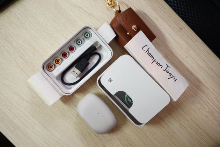 SONY WF-1000XM5 สีเทา จุก M เดิมไม่ผ่านการใช้งาน  รูปที่ 9