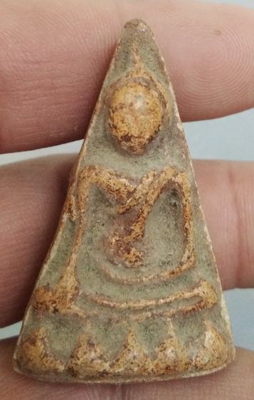 3074-พระสมเด็จนางพญานั่งฐาน หลังยันต์ เนื้อดินเก่า ไม่ทราบที่ รูปที่ 15