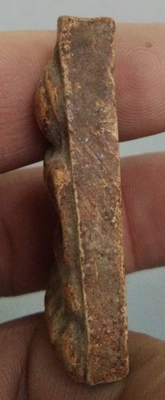 3074-พระสมเด็จนางพญานั่งฐาน หลังยันต์ เนื้อดินเก่า ไม่ทราบที่ รูปที่ 9