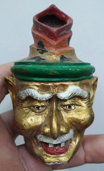 3075-สำหรับคนมีครูครับ เศียรพ่อแก่เก่าเนื้อผงลงสี ขนาดความกว้าง 2.5 นิ้ว สูงรวมประมาณ 4 นิ้ว ขนาดตั้งหน้ารถ เก่า เข้มขลังครับ รูปที่ 11