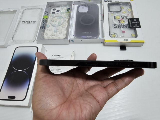 iPhone 14 Pro Max 128g สีดำ เครื่องศูนย์ไทย  มีใบเสร็จ เดิมๆ ปกติทุกอย่าง สบายใจได้ กล่องเคส แถมตามรูป ฟิล์มกระจก focus  รูปที่ 5