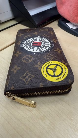 Louis Zippy World Tour Monogram รูปที่ 2