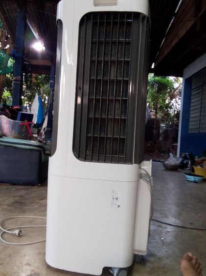 ขายพัดลมไอเย็น HATARIระบบสัมความจุ35ลิตรตัวใหญ่ใช้ได้2โหมดธรรมดาและโหมดไอเย็นรับรองเย็นจัดซื้อมา9690ใช้ได้6เดือนสภาพเหมือนใหม่รับปะกันความเย็นและไม่มีตำหนิขายในราคา2000สนใจสอบได้ตามเบอร์โทร0838872586พิกัดร้อยเอ็ดรับรองโคตรคุ้ม รูปที่ 4