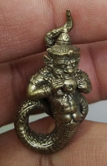 3092-รูปหล่อพระราหูทรงฤทธิ์พุทธคุณรอบจักรวาล ศิลป์สวยมากๆครับ รูปที่ 13