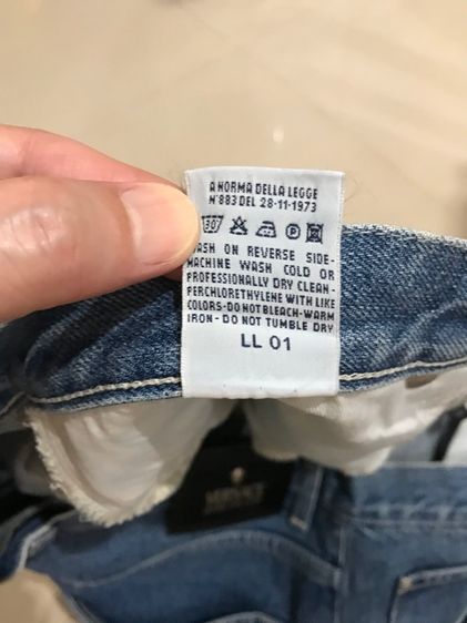 Versace ของแท้ กางเกงยีนส์ เอว 36 รูปที่ 10