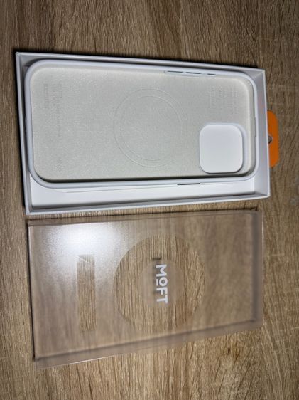 ขายเคส MOFT iPhone 16 Pro Max สีขาว ของแท้