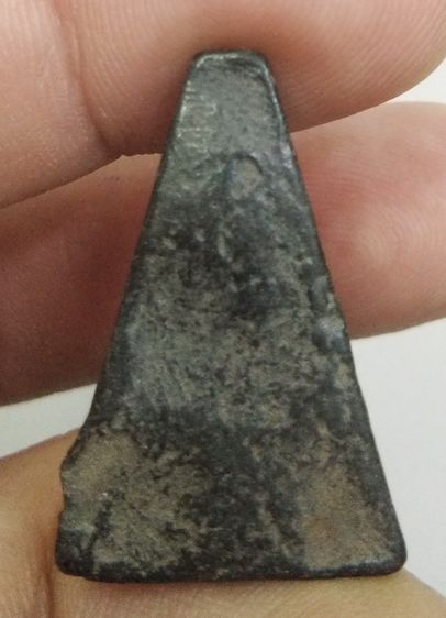 3101-พระนางพญาเนื้อดินสีดำเก่า รูปที่ 14