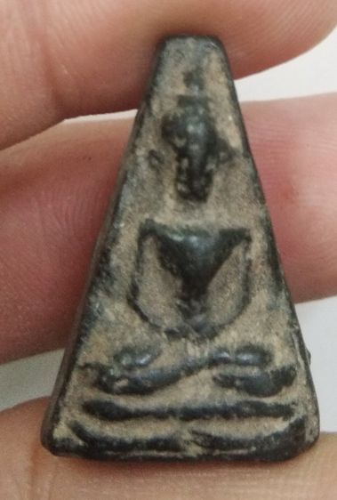 3101-พระนางพญาเนื้อดินสีดำเก่า รูปที่ 6