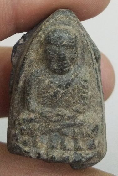 3105-หลวงปู่ทวดเนื้อผงเก่า หลังเจดีย์ รูปที่ 2