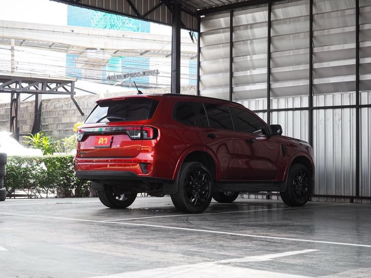 Ford Everest 2023 2.0 Turbo Titanium Sport Utility-car ดีเซล ไม่ติดแก๊ส เกียร์อัตโนมัติ ส้ม รูปที่ 4