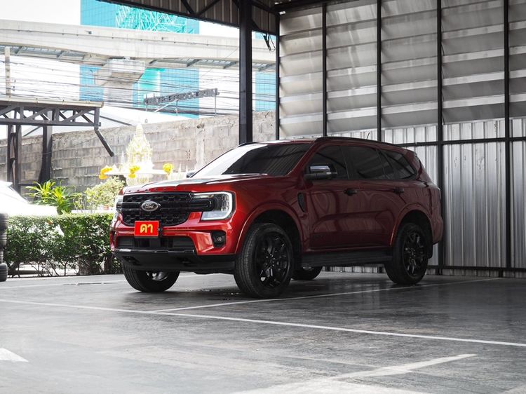 รถ Ford Everest 2.0 Turbo Titanium Sport สี ส้ม