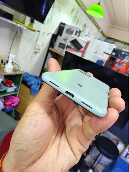 - Google Pixel 5  รูปที่ 8