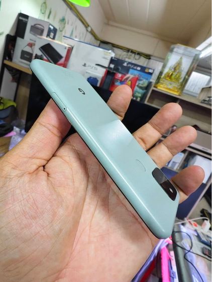 - Google Pixel 5  รูปที่ 6