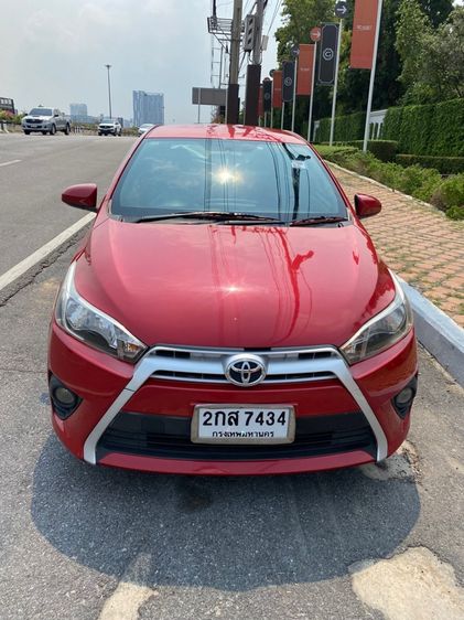 Toyota Yaris 2014 1.2 J Sedan เบนซิน ไม่ติดแก๊ส เกียร์อัตโนมัติ แดง รูปที่ 2