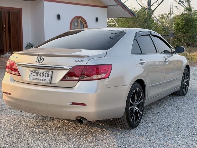 รถ Toyota Camry 2.0 G สี บรอนซ์ทอง