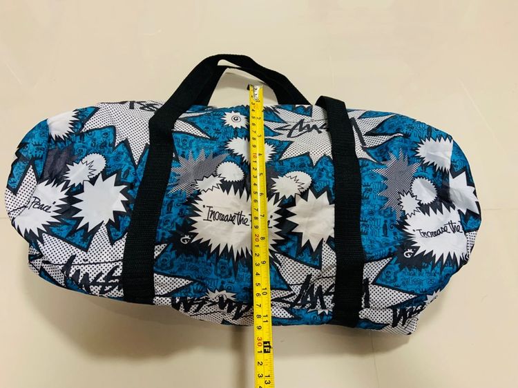 กระเป๋า STUSSY ลายหน้าลิงสวยๆทั้งใบ ขนาด กว้าง 20 หนา 11 นิ้ว สภาพสมบูรณ์ สภาพใหม่ ดีเทลสวยครับ  รูปที่ 2