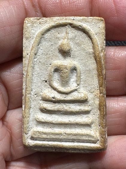 🙏พระสมเด็จพิมพ์ใหญ่พระประธาน🙏พระสมเด็จพิมพ์ทรงเจดีย์ องค์ละ 2000