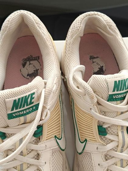 ขาย Nike Vomero 5  ขาว เขียว นิยม size 40.5-255cm ของแท้ สภาพสวย นุ่มเบาสบาย รูปที่ 6
