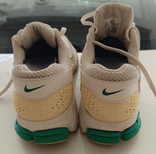 ขาย Nike Vomero 5  ขาว เขียว นิยม size 40.5-255cm ของแท้ สภาพสวย นุ่มเบาสบาย รูปที่ 3