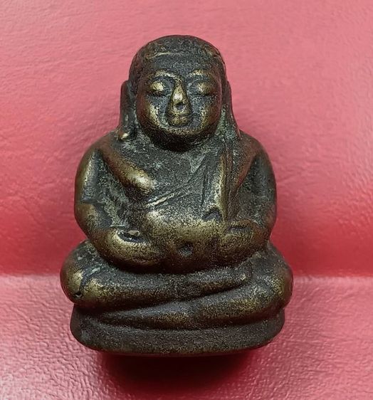 รูปหล่อโบราณพิมพ์พระสังกัจจายน์หลวงพ่อกวยวัดโฆสิตาราม