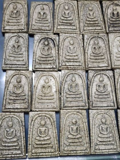 พระสมเด็จวัดระฆัง พิมพ์ใหญ่ ปี2409 100องค์  รูปที่ 6