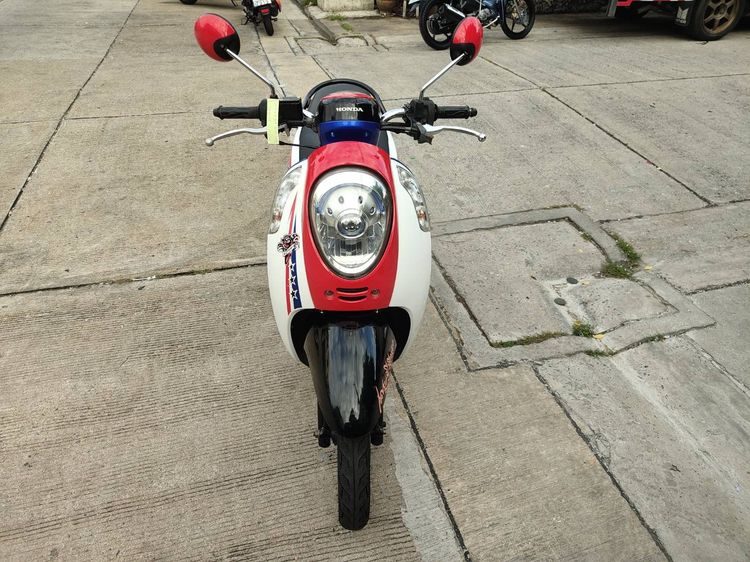 🛵ยังไงก็ขาย SCOOPY-i ปี 55 เครื่องดี สีสวย สตาร์ทมือ เล่มชุดโอนครบ+เปลี่ยนถ่ายน้ำมันเครื่องฟรี ส่งฟรี30 ก.ม รูปที่ 4