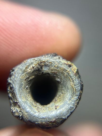 ตะกรุด4นิ้วไม่ทราบที่(มีสินค้าหลายรายการกดเข้ามาดูในโปรไฟล์ได้เลยครับ) รูปที่ 4