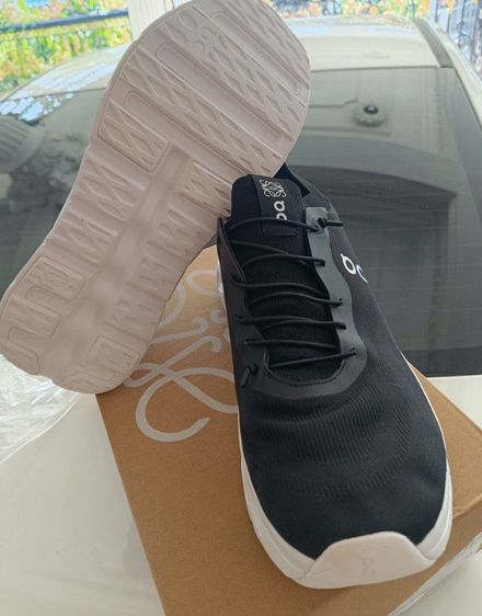 ขาย On Cloud Tilt ดำ-ขาว size 43-275cm สภาพ ใหม่  รูปที่ 4