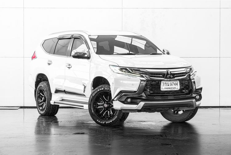 Mitsubishi Pajero Sport 2018 2.4 GT Plus Utility-car ดีเซล ไม่ติดแก๊ส เกียร์อัตโนมัติ ดำ รูปที่ 2