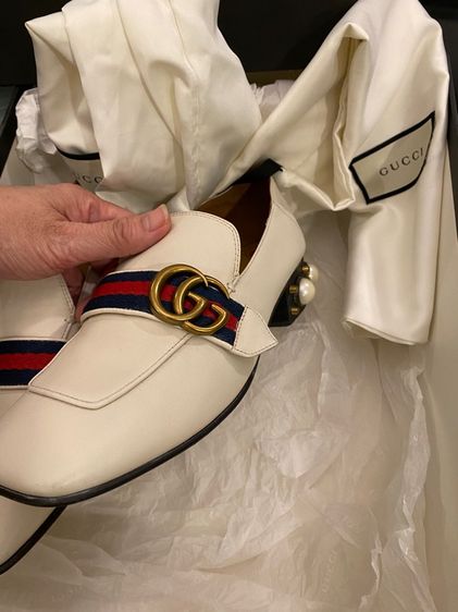 กุชชี่ โลฟเฟอร์ สีขาวครีม ส้นไม่สูงมาก  รูปที่ 6