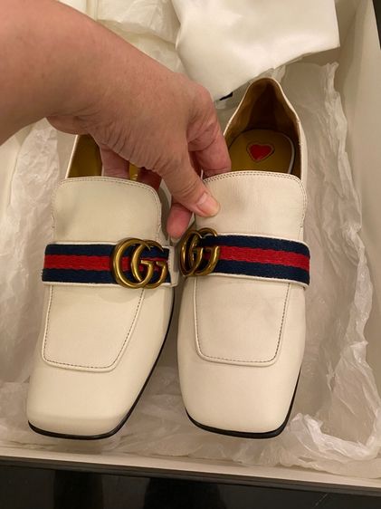 กุชชี่ โลฟเฟอร์ สีขาวครีม ส้นไม่สูงมาก  รูปที่ 5