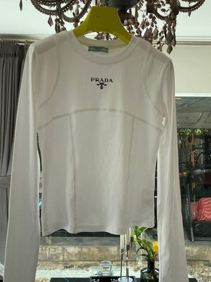 ปราด้า (ติดจองค่ะเสื้อยืด แขนยาว สภาพใหม่ รูปที่ 2