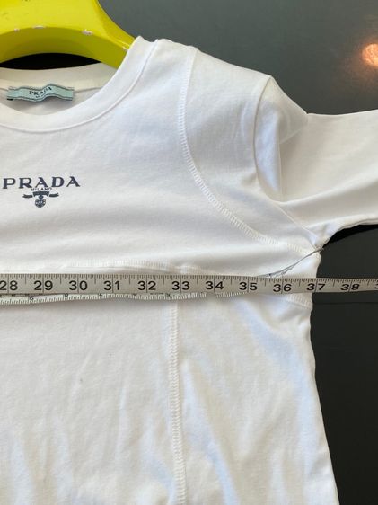 ปราด้า (ติดจองค่ะเสื้อยืด แขนยาว สภาพใหม่ รูปที่ 4