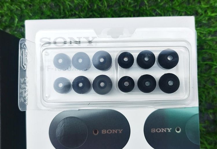จุกยางหูฟัง Sony WF-1000XM3 เป็นหูฟังไร้สายแบบ Truly Wireless จำนวน 6คู่  ของแท้ ใหม่ ยังไม่ได้ใช้ สภาพ ใหม่ สวย  รูปที่ 3