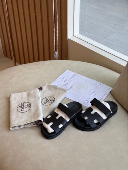 New Hermes sandals chypre black