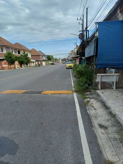 ขายตึกพาณิชย์สองชั้นในม.คันทรี่เมืองใหม่ชลบุรี