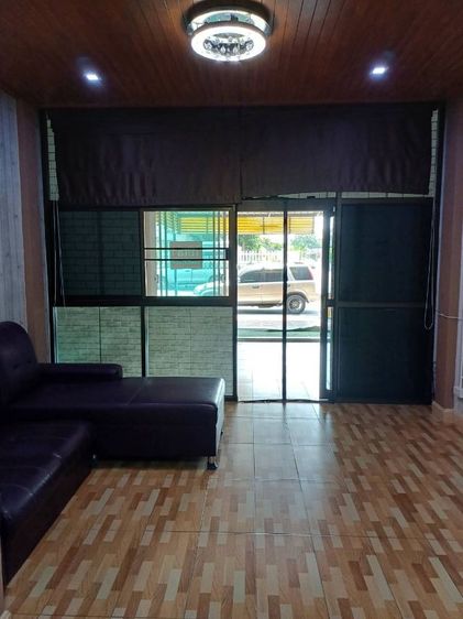 ขายตึกพาณิชย์สองชั้นในม.คันทรี่เมืองใหม่ชลบุรี รูปที่ 3